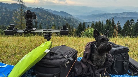 Nasz pies KATO pilnuje sprzętu do timelapsów